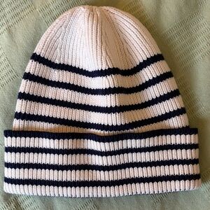 GAP Rib-Knit Striped Beanie — Navy & Soft White — NWOT